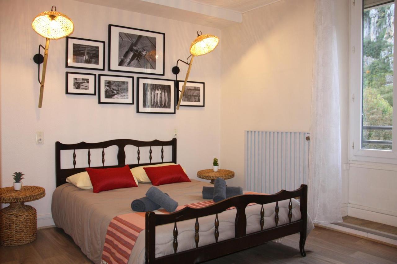 Hotel Des Bateliers La Malène Екстериор снимка